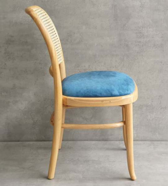 Ghế Thonet bọc nệm khung gỗ