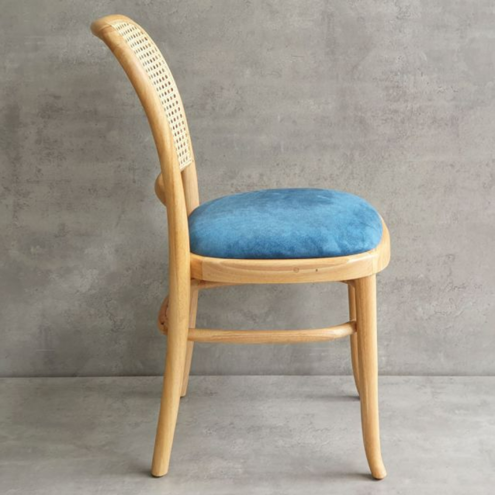 Ghế Thonet bọc nệm khung gỗ